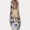 Beyaz / Siyah Kadın Ralph Lauren Cameryn III Çiçekli Deri Espadril Beyaz / Siyah Kadın Ralph Lauren Cameryn III Çiçekli Deri Espadril